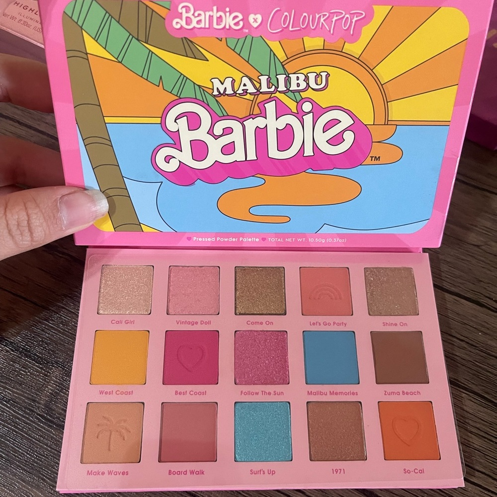 Makeup Bundle - Picture 2 of 11